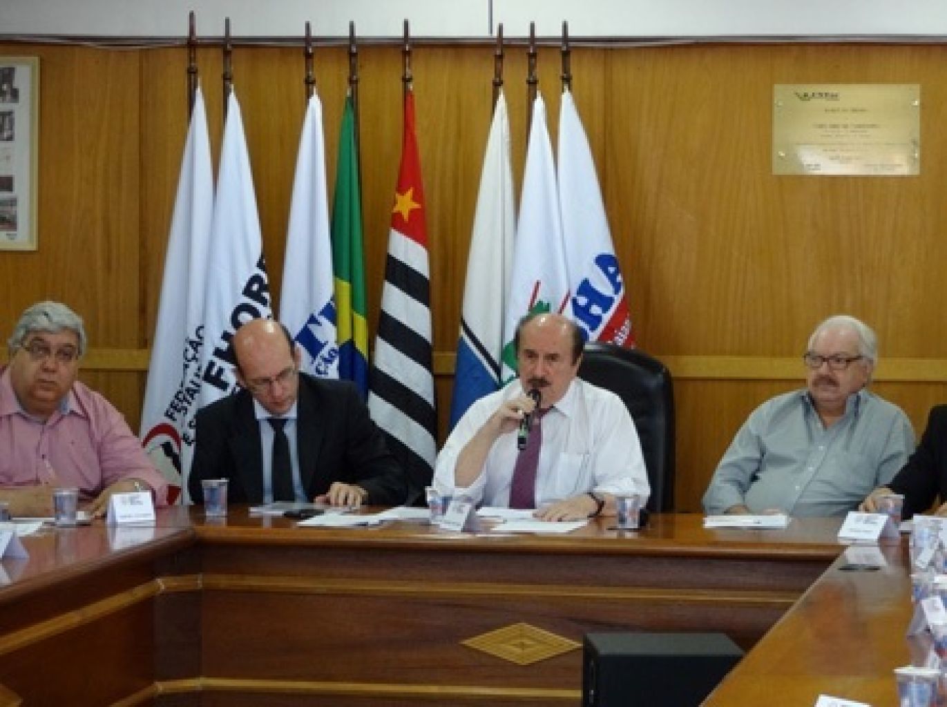 FHORESP reelege seu presidente